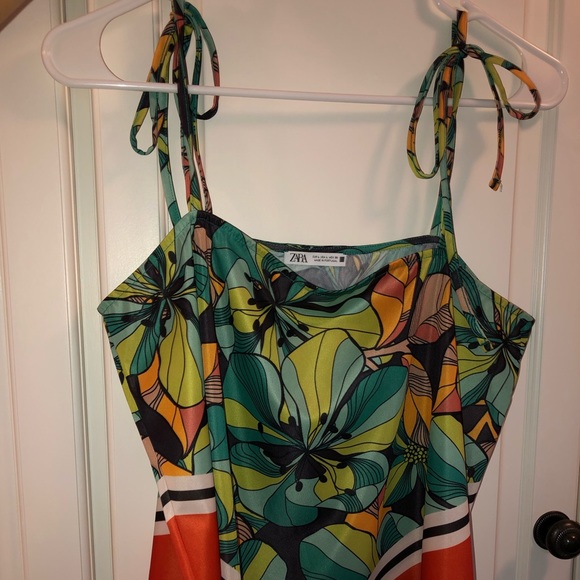 Funky patterned tank top - Picture 2 of 4